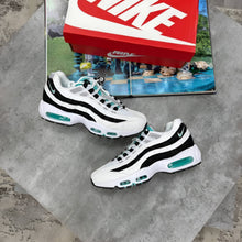 Load image into Gallery viewer, Shoes men