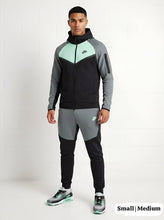 Load image into Gallery viewer, Tracksuit men