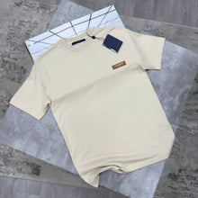 Load image into Gallery viewer, Tshirt