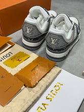 Load image into Gallery viewer, Shoes