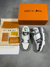 Load image into Gallery viewer, Shoes
