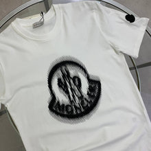 Load image into Gallery viewer, T-shirt