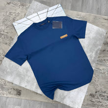 Load image into Gallery viewer, Tshirt