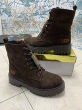 Load image into Gallery viewer, Shoes