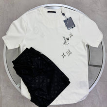 Load image into Gallery viewer, Tshirt