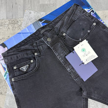 Load image into Gallery viewer, Jeans