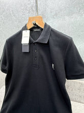 Load image into Gallery viewer, T-shirt