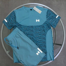 Load image into Gallery viewer, T-shirt