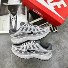 Load image into Gallery viewer, Shoes