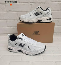Load image into Gallery viewer, Shoes