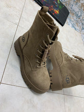 Load image into Gallery viewer, Shoes