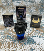 Load image into Gallery viewer, Perfume