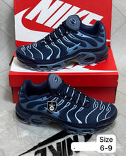 Load image into Gallery viewer, Shoes men