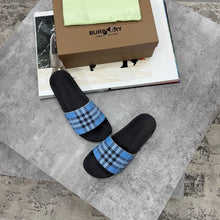 Load image into Gallery viewer, Slipper