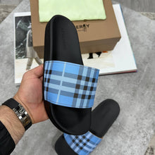 Load image into Gallery viewer, Slipper