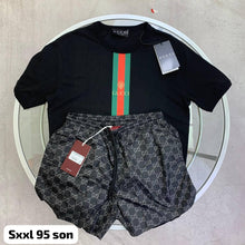 Load image into Gallery viewer, Tshirt