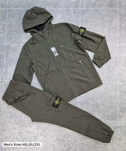 Load image into Gallery viewer, Tracksuit