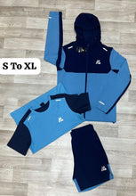 Load image into Gallery viewer, T-shirt