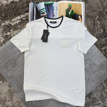 Load image into Gallery viewer, Tshirt