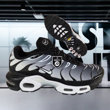 Load image into Gallery viewer, Shoes