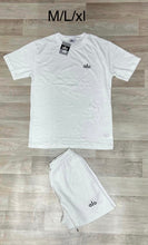 Load image into Gallery viewer, T-shirt