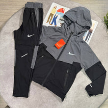 Load image into Gallery viewer, Tracksuit boy