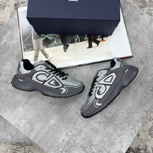 Load image into Gallery viewer, Shoes men