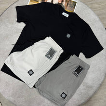 Load image into Gallery viewer, Tshirt