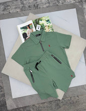 Load image into Gallery viewer, Tshirt