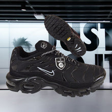 Load image into Gallery viewer, Shoes
