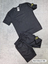 Load image into Gallery viewer, Tshirt