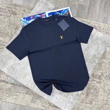 Load image into Gallery viewer, Tshirt
