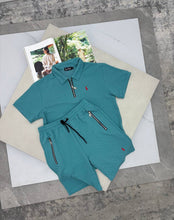 Load image into Gallery viewer, Tshirt