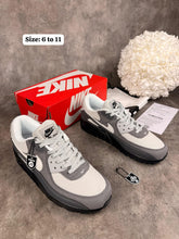 Load image into Gallery viewer, Shoes
