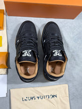 Load image into Gallery viewer, Shoes