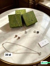 Load image into Gallery viewer, Necklace