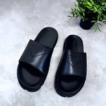 Load image into Gallery viewer, Slipper