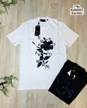Load image into Gallery viewer, T-shirt