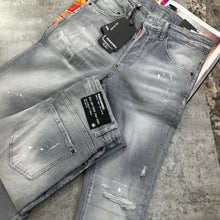 Load image into Gallery viewer, Jeans