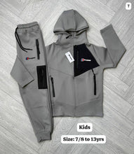 Load image into Gallery viewer, Tracksuit boy