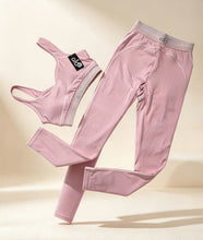 Load image into Gallery viewer, Tracksuit women