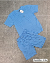 Load image into Gallery viewer, Tshirt