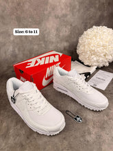 Load image into Gallery viewer, Shoes