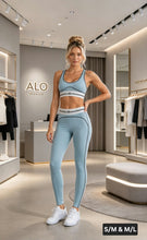 Load image into Gallery viewer, Tracksuit women