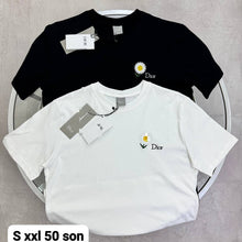 Load image into Gallery viewer, Tshirt