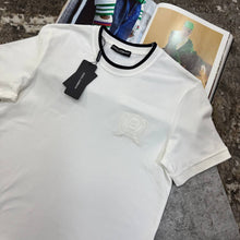 Load image into Gallery viewer, Tshirt