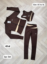 Load image into Gallery viewer, Tracksuit women
