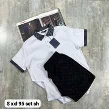 Load image into Gallery viewer, Tshirt
