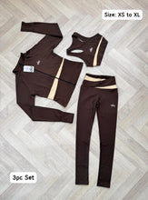 Load image into Gallery viewer, Tracksuit women