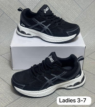 Load image into Gallery viewer, Shoes